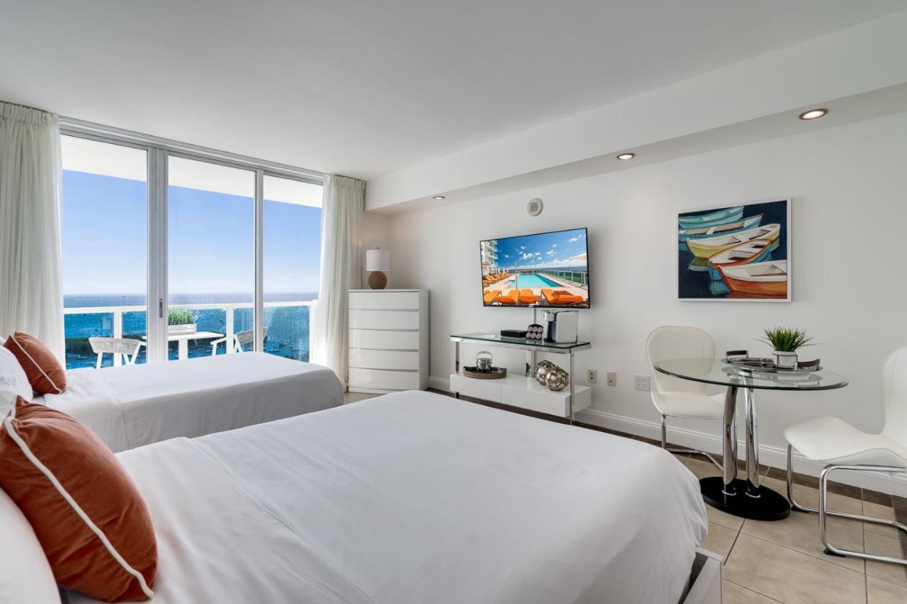 Ocean View Balcony Steps From Restaurants, Peacock Park & Marina Villa Miami Dış mekan fotoğraf